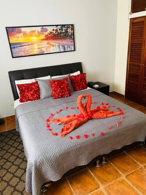 Suenos De Amor! Hermoso Y Acogedor Lugar Quepos Kültér fotó
